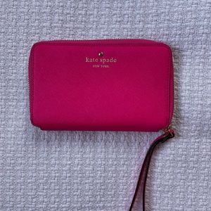 Kate Spade wristlet. Brand new, never used.
